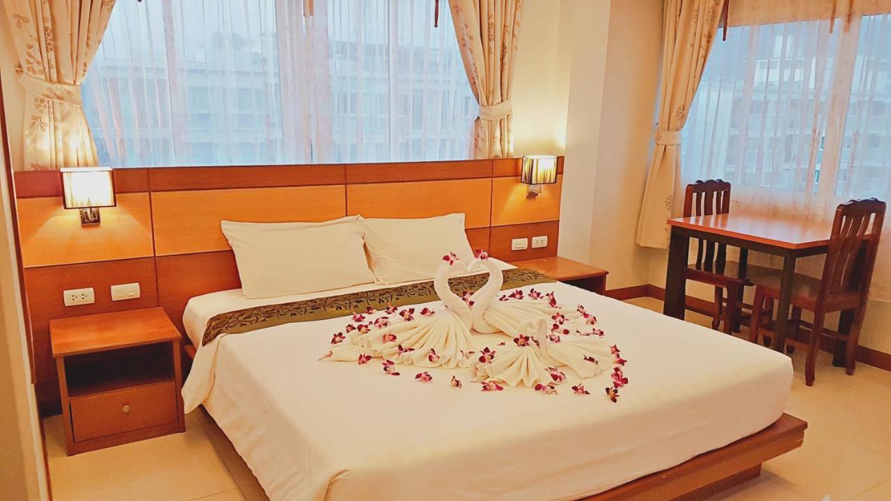 Green Harbor Hotel & Service Apartment Patong Zewnętrze zdjęcie