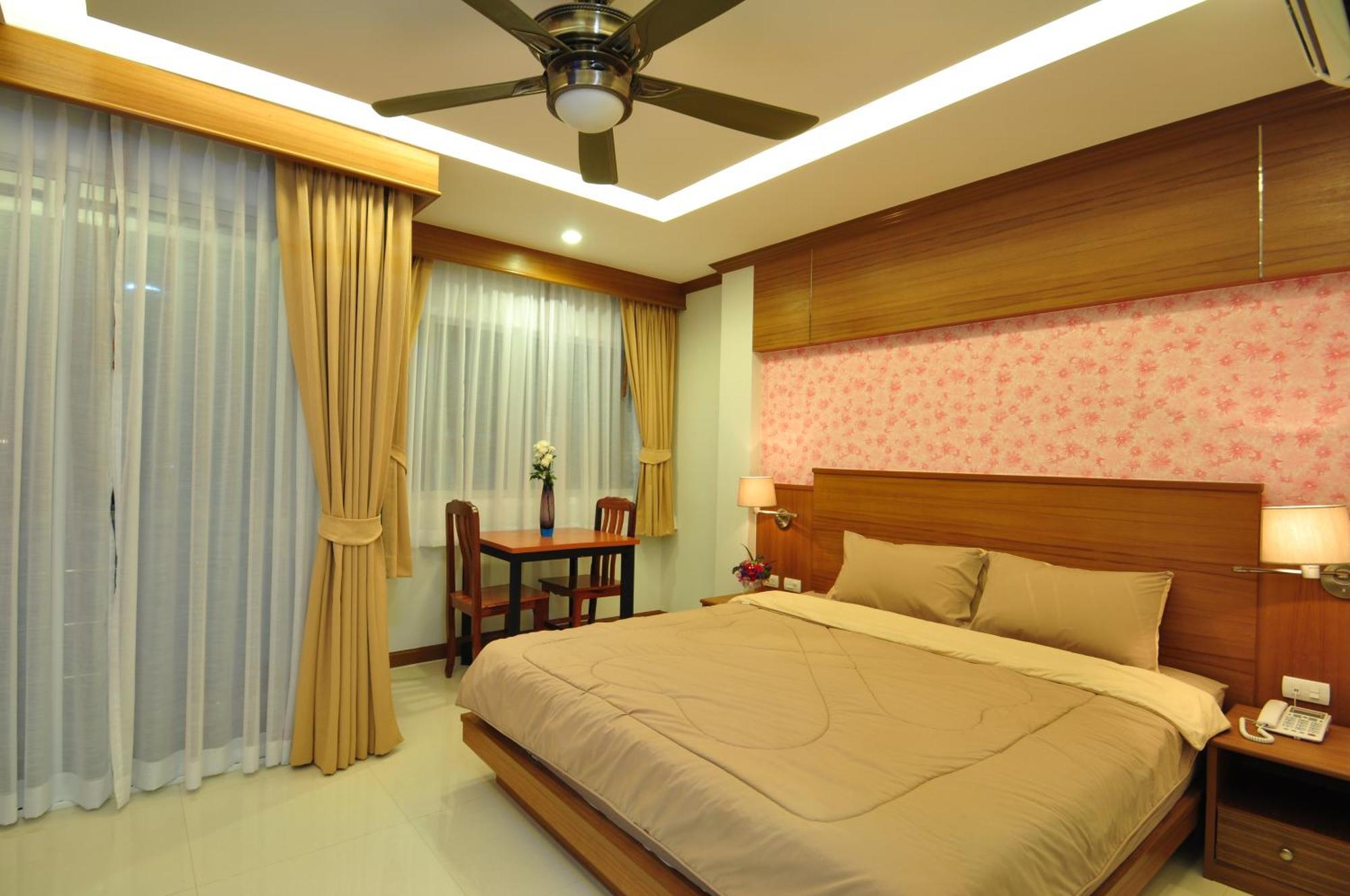 Green Harbor Hotel & Service Apartment Patong Zewnętrze zdjęcie