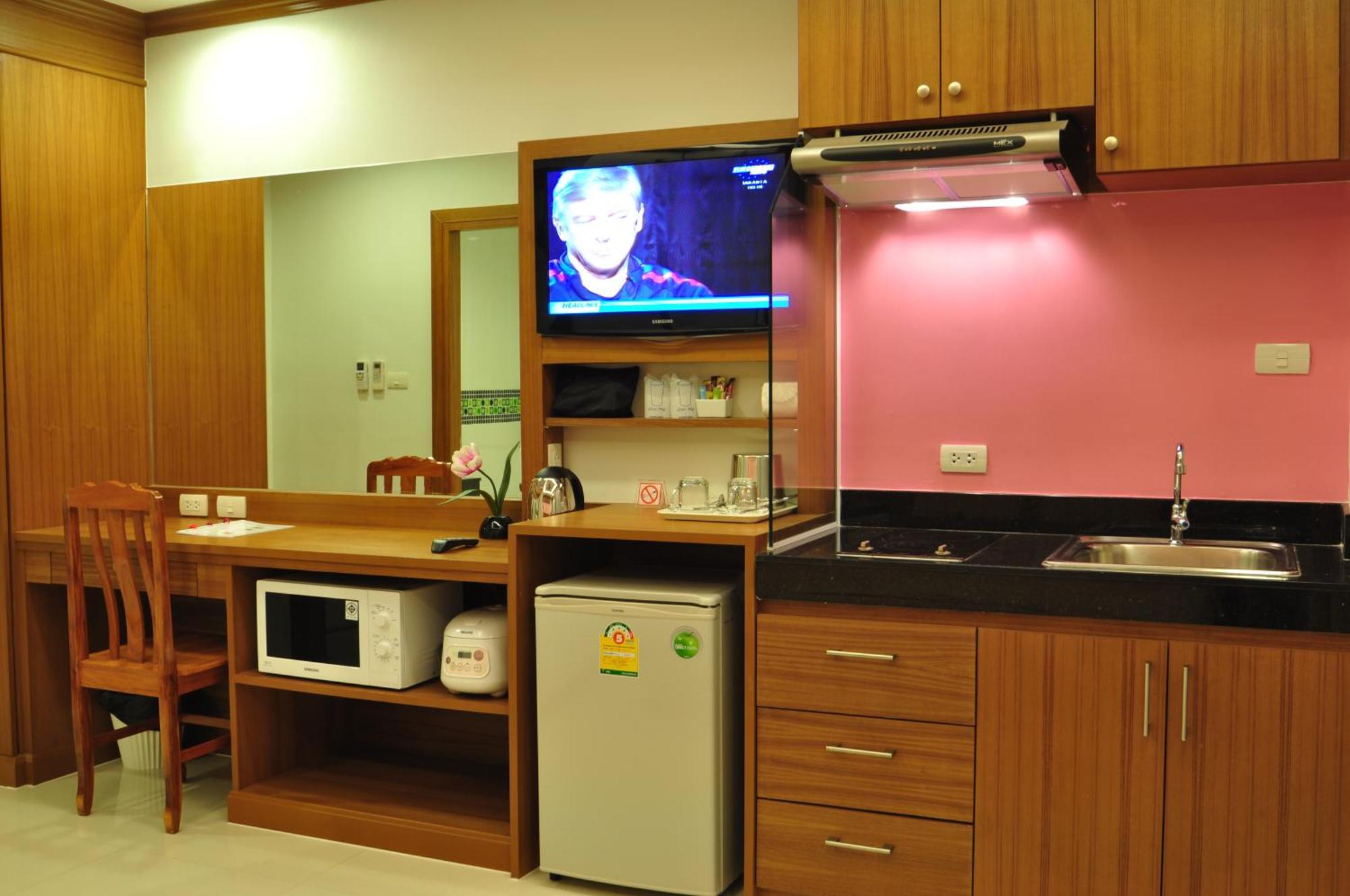 Green Harbor Hotel & Service Apartment Patong Zewnętrze zdjęcie